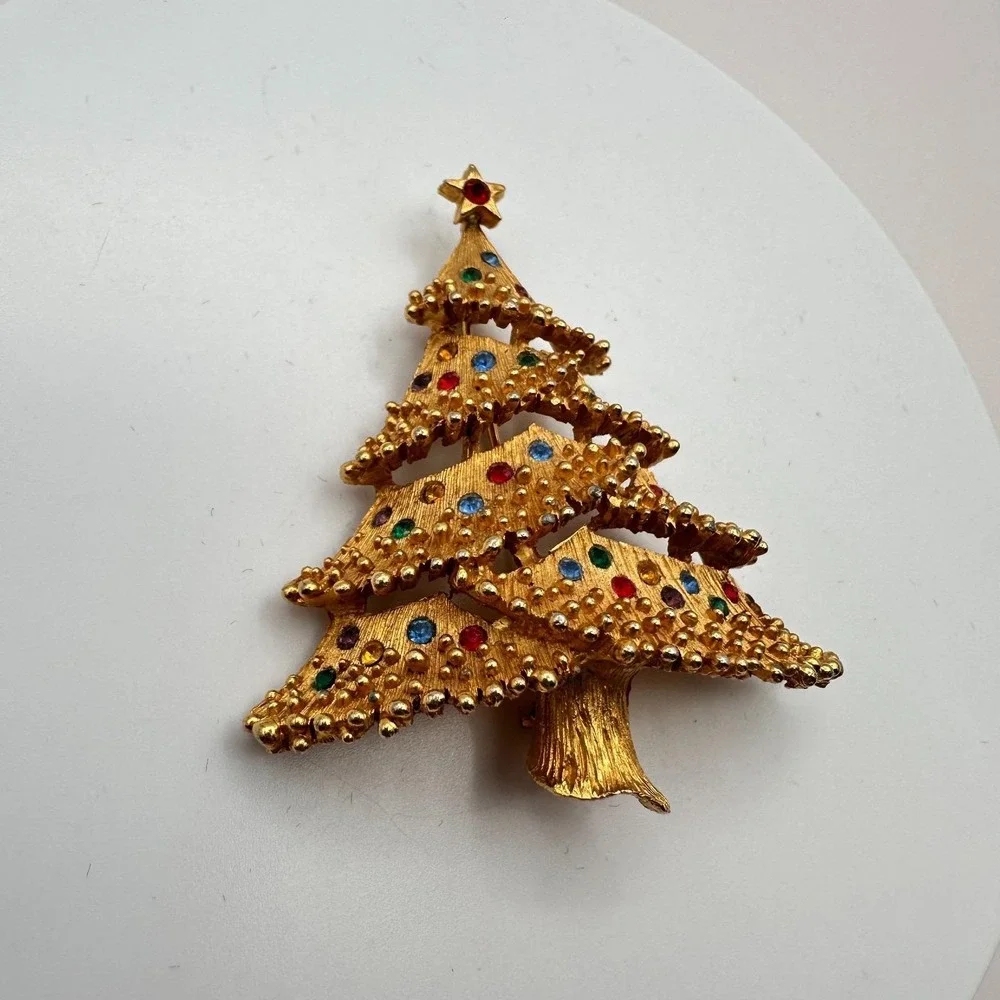 Vintage 90s Christmas‎ Tree Rhinestone Brooch Pin Gold Tone Fashion Jewelry